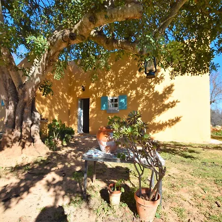 Algarve Casa With Pool