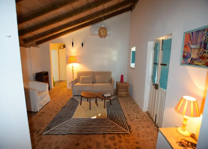 Algarve Casa With Pool Loulé
